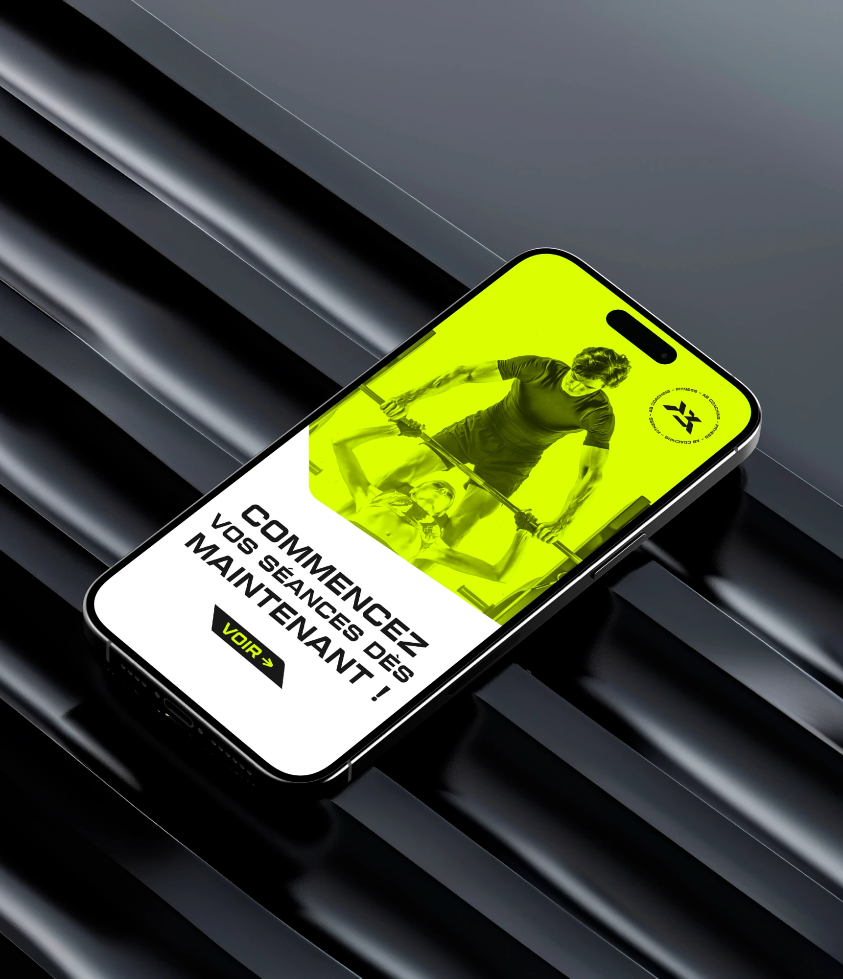 Gabarit de publication Instagram AB Coaching affiché sur un téléphone, jaune fluo sur noir